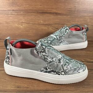 HEY DUDE Peyton Slip-On Snakeskin Sneakers Shoes Women’s Size 10